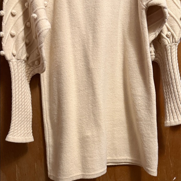 Karlie Cream Long Sleeve Dress with Textured Sleeves - Picture 2 of 4
